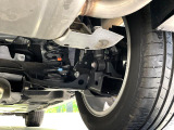 お車を安心してお乗りいただく為には、足回りの定期点検が欠かせません。サービスサポート(有償保証)では無料点検もご提供しており、安心のカーライフをお過ごしいただけるサポート体制が整っています。