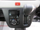 その他、ナビやドラレコの取付、保険の加入、ローン、修理、車検などお車に関することならすべて対応することができます。