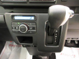 その他、ナビやドラレコの取付、保険の加入、ローン、修理、車検などお車に関することならすべて対応することができます。