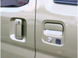 自社整備工場から板金工場、保険やローン等お車に関してはフルサポート!楽しいカーライフのお手伝いをぜひお任せください!自社板金工場・に加え、運輸支局認証工場にて、しっかり点検整備させて頂いております。
