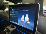 Bluetoothは勿論、フルセグTVが装備されておりますので、ドライブをお楽しみ頂ける仕様となっております。