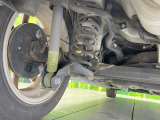 お車を安心してお乗りいただく為には、足回りの定期点検が欠かせません。サービスサポート(有償保証)では無料点検もご提供しており、安心のカーライフをお過ごしいただけるサポート体制が整っています。
