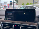 国道1号線に沿い横浜市営地下鉄「三ッ沢上町駅」から徒歩約10分。 BMW Premium Selection 横浜三ッ沢店 / 〒240-0062神奈川県横浜市保土ヶ谷区岡沢町322-3 / TEL:045-612-8488