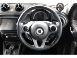 お気軽にお問い合わせください。Tel:075-325-0440 Mobile:070-2313-8676  中古車担当:時女まで