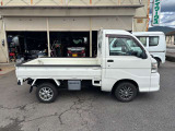 ・車検・点検・鈑金・塗装・買取り・廃車・抹消・オイル交換・注文販売などなど、クルマの事なら何でもご相談ください!