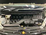 エンジンルームもクリーニング済みできれいですよ。日産の整備士がしっかりと丁寧に点検していますので安心してお乗りいただけます