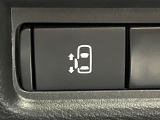 【パワースライドドア】スマートキーや運転席のスイッチでスライドドアの開閉が可能♪電動だから力を入れてドアを開ける必要が無く、小さいお子様でも、重い荷物を持っている時もラクに開け閉めできます♪