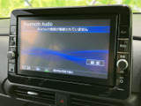 Bluetooth Audioの設定画面が表示され、登録状況を画面上で確認できます。画面脇のメニューや音量操作部もまとまり、必要な項目を探しやすい配置です。