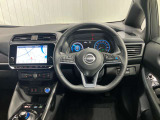 ステアリングスイッチ付きで操作・運転がしやすいハンドルです★