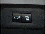 ハンズフリーパワーバックドア(挟み込み防止機能・停止位置メモリー機能付)