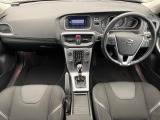 V40 D4 ダイナミック エディション ディーゼル 
