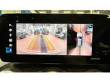バックカメラにより駐車時の後方確認も楽にできます。