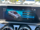 メルセデス・ベンツの定める厳しい基準をクリアしたお車のみをご案内させて頂きます。ご納車前の整備は、当店指定工場で入念に行なわれます。正規ディーラーのメカニックがお客様のお車を徹底整備致します。