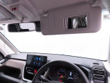 当社では全車、納車前にサービス工場で12ヶ月点検相当の整備を実施しております。そこで確認された不具合箇所は修理しておりますのでご安心下さい。また納車後お気になる点がございましたら気軽にご相談ください。