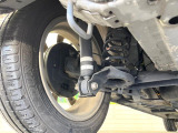 お車を安心してお乗りいただく為には、足回りの定期点検が欠かせません。サービスサポート(有償保証)では無料点検もご提供しており、安心のカーライフをお過ごしいただけるサポート体制が整っています。