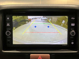 バックカメラ付きで、車両周辺の安全確認も一目できます!小さなお子様や障害物も確認できるので、運転のしやすさだけでなく事故防止にも役立ち安心して駐車出来ます♪