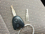 お客様のご予算帯に合わせたお車を常時50台以上取り揃えています!当社のスタッフがお客様のお車選びをしっかりサポートしご提案させていただきます!