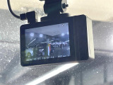 【ドライブレコーダー】ドライブレコーダー装備!走行中はもちろん、あおり運転や事故に遭遇した際、映像で記録し、万一のリスクに備えます。※記録用SDカードはお客様ご自身でご準備いただく必要があります。