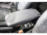 お気軽にお問い合わせください。Tel:075-325-0440 Mobile:070-2313-8676  中古車担当:時女まで