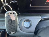 気になるお車がありましたら右の電話番号から直接お店にお問い合わせください。支払方法から車両情報、状態までなんでもご説明させて頂きます。スタッフ一同ご連絡お待ちしております。
