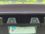 【スズキ セーフティサポート】走行中に前方の車両等を認識し、衝突しそうな時は警報とブレーキで衝突回避と被害軽減をアシスト。より安全にドライブをお楽しみいただけます。