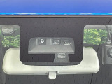 【スズキ セーフティサポート】走行中に前方の車両等を認識し、衝突しそうな時は警報とブレーキで衝突回避と被害軽減をアシスト。より安全にドライブをお楽しみいただけます。