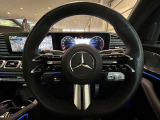 握りやすいハンドルの形状をしておりますので、お客様の運転をサポートしてくれます!