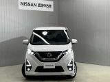 【LEDヘッドランプ&LEDフォグランプ】ハロゲンヘッドランプの約2倍の明るさ!夜の運転も安心です!