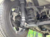 お車を安心してお乗りいただく為には、足回りの定期点検が欠かせません。サービスサポート(有償保証)では無料点検もご提供しており、安心のカーライフをお過ごしいただけるサポート体制が整っています。