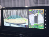 【アラウンドビューモニター】専用のカメラにより、上から見下ろしたような視点で360度クルマの周囲を確認することができます☆死角部分も確認しやすく、狭い場所での切り返しや駐車もスムーズに行えます。