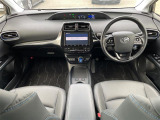 プリウス 1.8 S ツーリングセレクション E-Four 4WD 修復歴無し