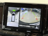 【バックモニター】 車庫入れの後方確認や、バックで駐車場に出入りの際等に後方を確認するのをお手伝いできます