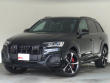 アウディ SQ7 4.0 4WD