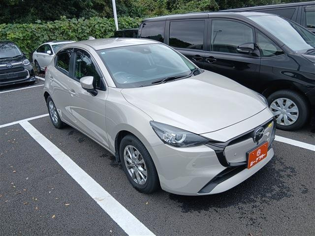 MAZDA2 1.5 XD BD 純正8インチディスプレイオーディオ