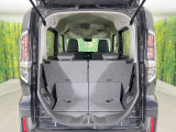 普段のお買い物や通勤、送迎等に十分な荷室スペースを確保しております。セカンドシートを倒すと、大きな荷物の積載も可能です♪