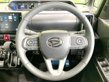 【純正革巻きステアリング】上質な革を使用することで、手にしっかり馴染みとても運転しやすいハンドルです♪