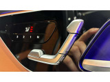 自動車保険に関しても、メルセデス・ベンツ専用のプログラムをご用意しております。飛び石や落下物などでのフロントガラスの修理が必要となった場合、最大で9万円分の補償を致します。
