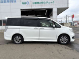 十文字店トラック・バス・重機センターは、スーパーモールラッキーのすぐ近く!ショッピングのついでに是非お立ち寄り下さい!トラック、バス、ホイールローダーなど展示中です!