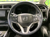 【ステアリングスイッチ】運転中、前方から目線をそらすことなく、オーディオ等の操作が可能な便利機能!安心&快適なドライブを演出してくれます♪