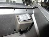 その他、ナビやドラレコの取付、保険の加入、ローン、修理、車検などお車に関することならすべて対応することができます。