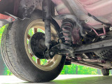 お車を安心してお乗りいただく為には、足回りの定期点検が欠かせません。サービスサポート(有償保証)では無料点検もご提供しており、安心のカーライフをお過ごしいただけるサポート体制が整っています。