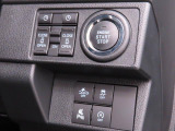 さまざまなシーンでドアの開閉を快適にする便利な機能を搭載!