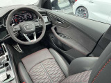 洗練された機能性の高いインテリア。長く使っても飽きないデザインがAudiです。触感にもこだわっております。