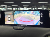 【360&deg;ビューモニター】専用のカメラにより、上から見下ろしたような視点で360度クルマの周囲を確認することができます☆死角部分も確認しやすく、狭い場所での切り返しや駐車もスムーズに行えます。