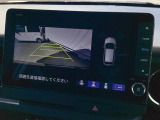 バックカメラも装備しております。車庫入れの苦手なお客様も安心!重宝してくれます!