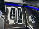 全国へのご納車を承っておりますので遠隔地のお客様にもご安心いただけます。(費用に関しましては、別途お見積りさせていただきます。)勿論、日本全国の正規ディーラーにて保証が受けられます。