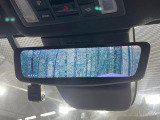 【デジタルインナーミラー】後席の大きな荷物や同乗者で後方が確認しづらい時でも安心!カメラが撮影した車両後方の映像をルームミラー内に表示。クリアな視界で状況の確認が可能です!