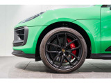 21インチ GT Design ホイール搭載です。