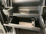 納車前にはプロのメカニックが点検、整備を行いますので安心してお乗り頂けます!!