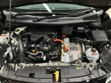 エンジンルームもクリーニング済みできれいですよ。日産の整備士がしっかりと丁寧に点検していますので安心してお乗りいただけます